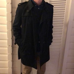 Black Burberry Trench Coat - Sz 44 US (sz 54 UK)